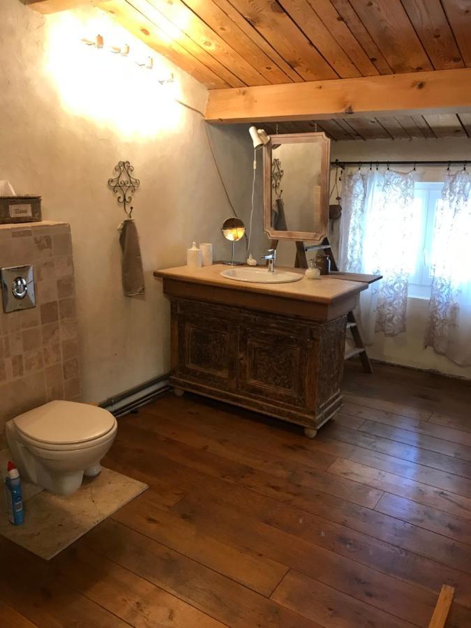 La Charmeuse Lejlighed Céreste Eksteriør billede
